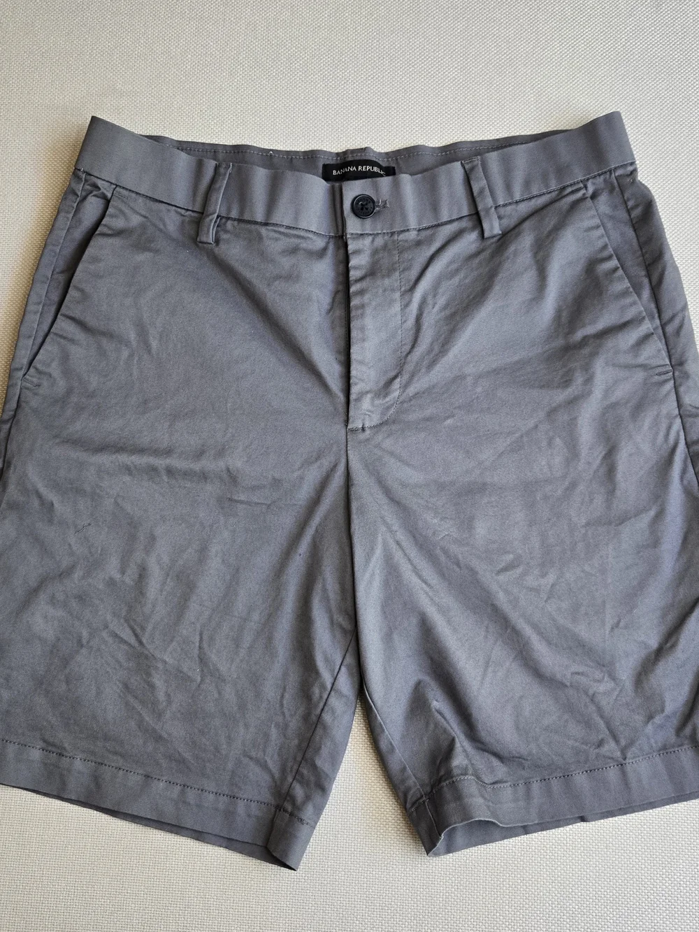 Banana Republic Mne's Shorts 32 Grey Flat Front Chino 8